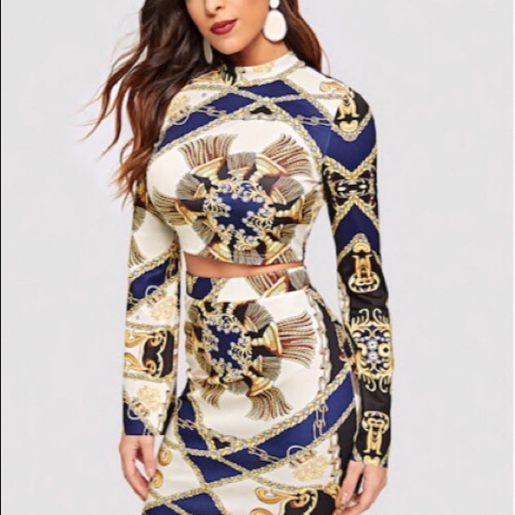 💙Crop Skirt Set💙 - Picture 3 of 6